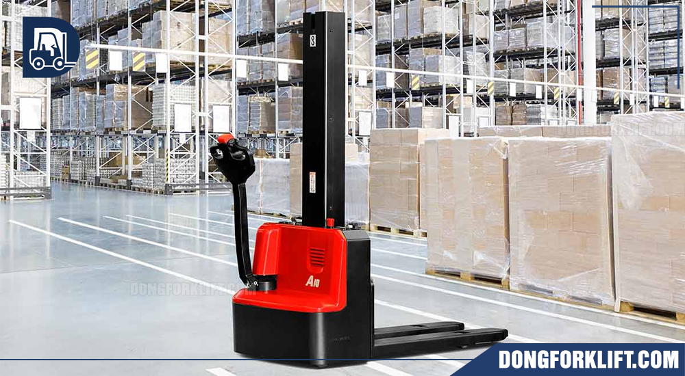 Giá xe nâng điện mini 1 tấn ưu đãi cho khách hàng.